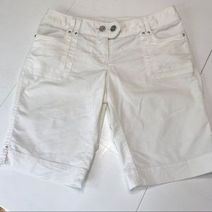 WHBM white Bermuda shorts